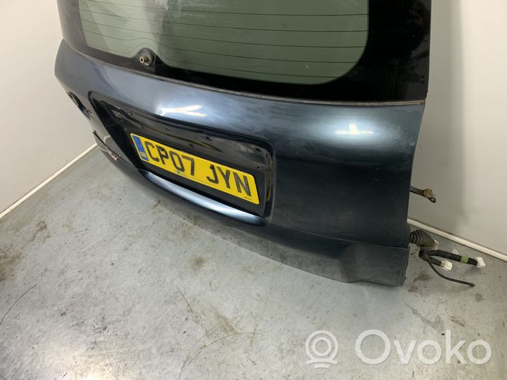 Toyota RAV 4 (XA30) Tailgate/trunk/boot lid 6T3