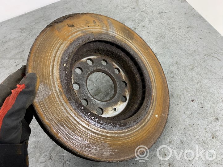 Volkswagen Golf VII Front brake disc 