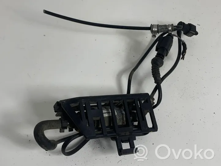 Volkswagen Golf VII Webasto auxiliary heater fuel pump 5Q0201607J