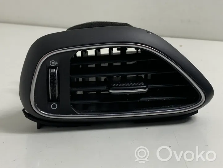 Hyundai i30 Copertura griglia di ventilazione laterale cruscotto 97480G4000