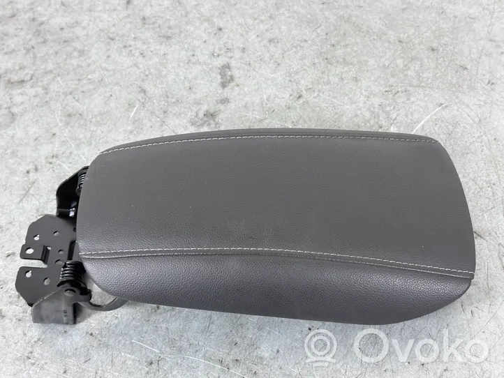 Ford Mondeo MK V Armrest DS73F045C74