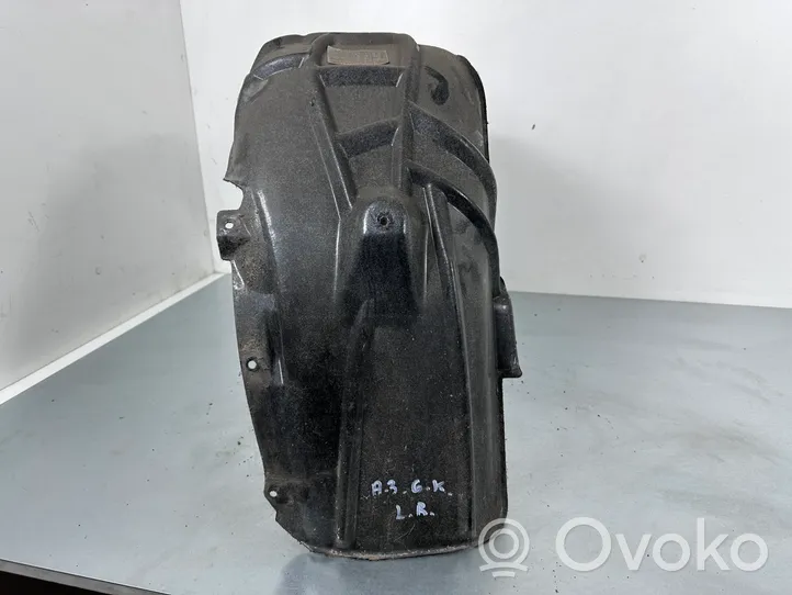 Audi A3 S3 8V Nadkole tylne 8V5810171C