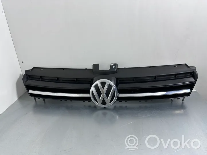 Volkswagen Golf VII Front bumper upper radiator grill 5G0853655A