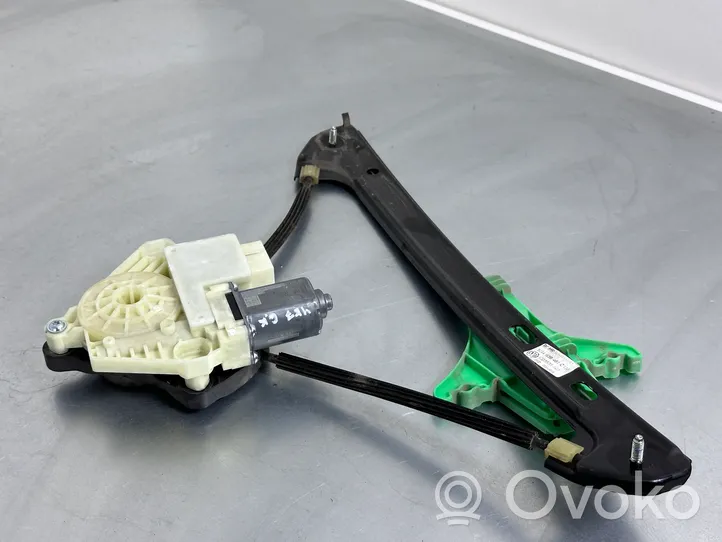 Volkswagen Golf VII Rear door window regulator with motor 5G4839461C