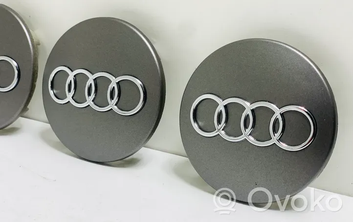 Audi A4 S4 B8 8K Borchia ruota originale 3G0955104