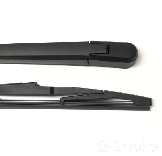 Opel Astra J Rear wiper blade 13256918