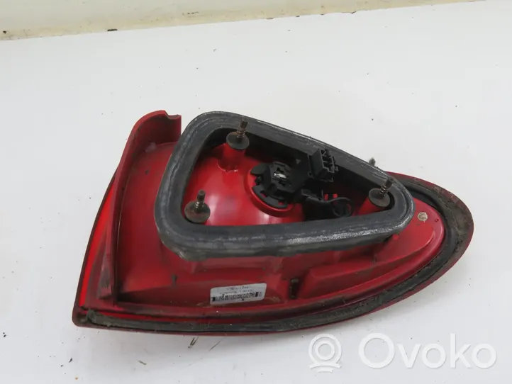 Chevrolet Cavalier Lampa tylna 