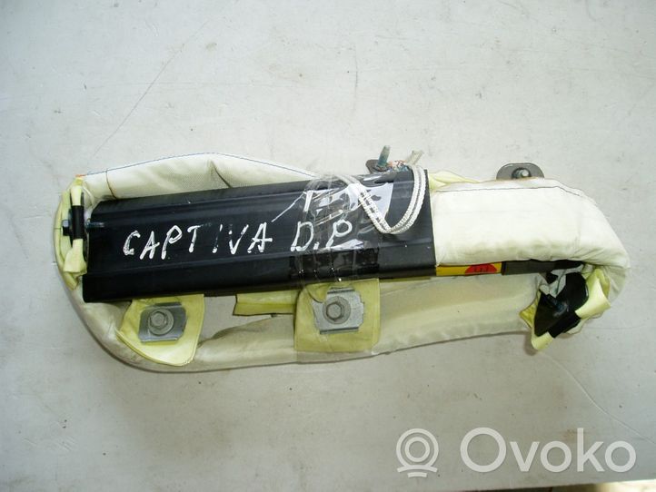 Chevrolet Captiva Kurtyna airbag 