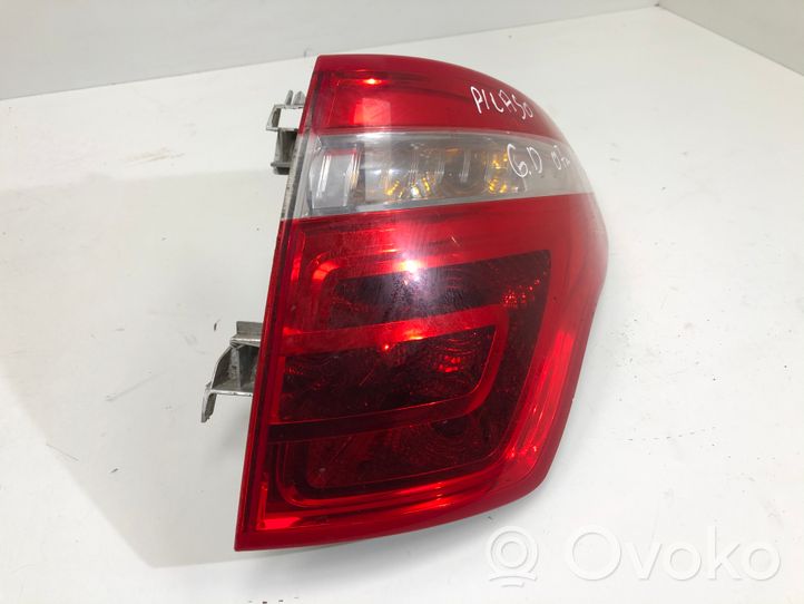 Toyota RAV 4 (XA30) Lampa tylna 