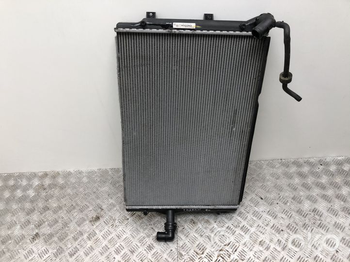 Volkswagen Touran II Coolant radiator 1K0121251DD