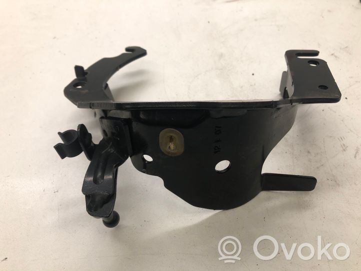 Citroen C4 Grand Picasso Bracket in trunk/boot 