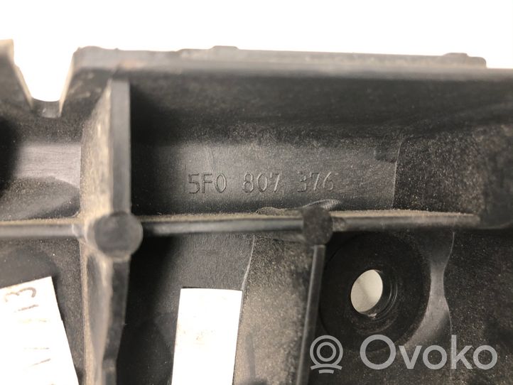 Seat Leon (5F) Takapuskurin kannake 5F0807376