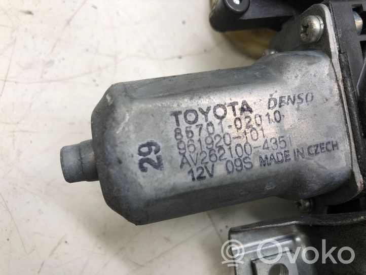 Toyota Avensis T270 Alzacristalli della portiera anteriore con motorino 8570102010