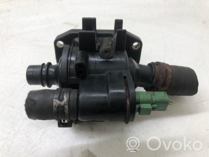 Peugeot 207 CC Thermostat/thermostat housing 9654393880