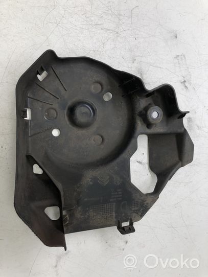 Citroen C4 Grand Picasso Couvre soubassement arrière 9674909380