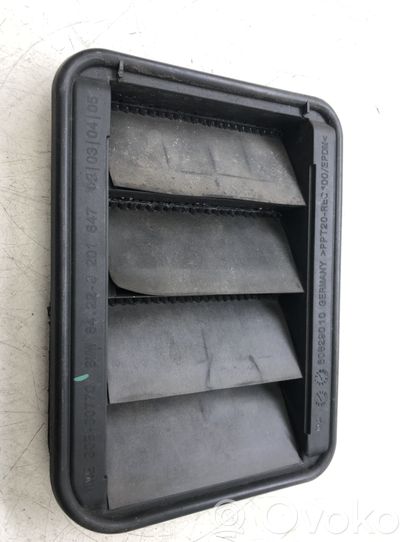 60829010 BMW 1 F20 F21 Quarter panel pressure vent, 7.70 € | RRR