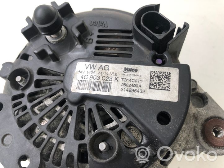 Volkswagen Golf VII Generatore/alternatore 04C903023K