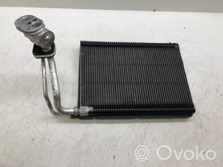 BMW 3 F30 F35 F31 Radiador (interno) del aire acondicionado (A/C)) 