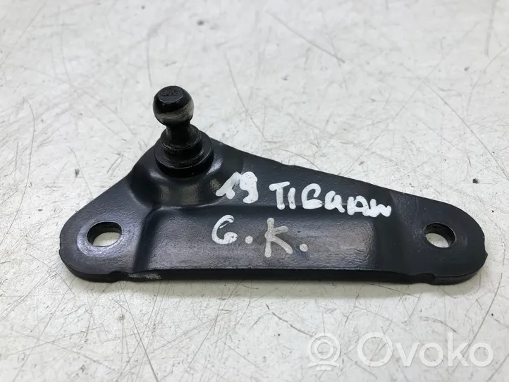 Volkswagen Tiguan Allspace Staffa di rinforzo per ammortizzatore bagagliaio 5NA827427