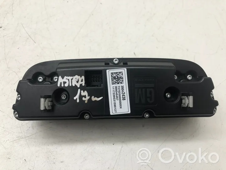 Opel Astra K Climate control unit 39042438