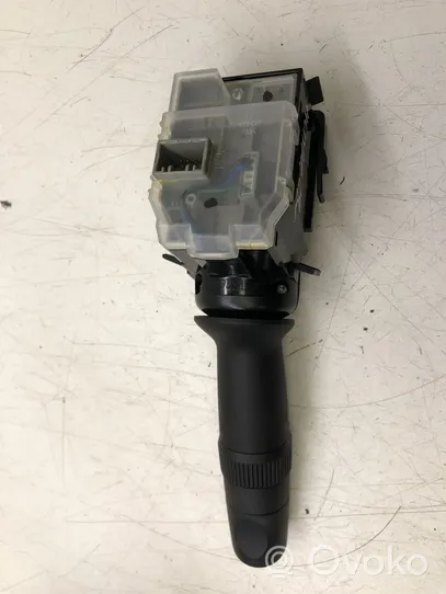 Honda CR-V Indicator stalk M48674