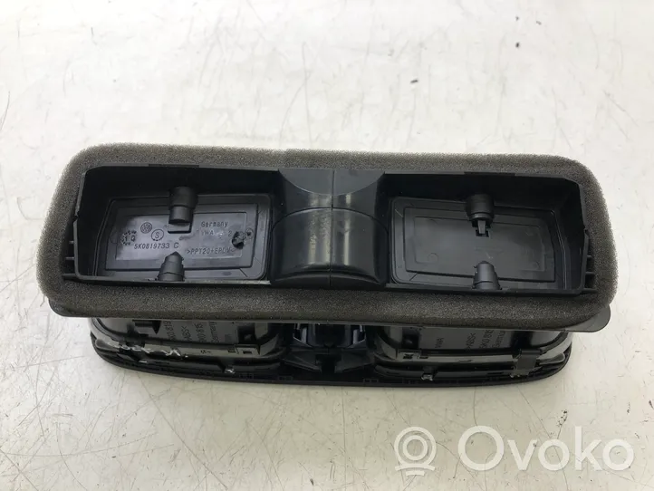 Volkswagen Golf VI Dash center air vent grill 