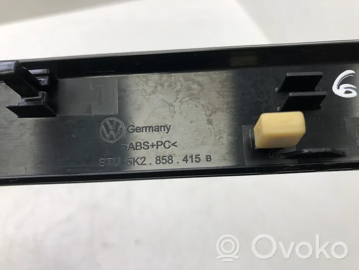 Volkswagen Golf VI Inny element deski rozdzielczej 5K2858415B