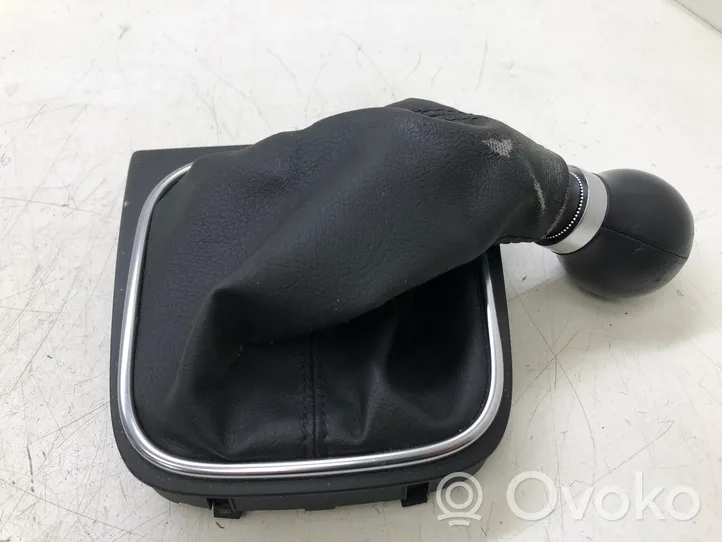 Volkswagen Golf VI Rivestimento in pelle/manopola della leva del cambio 1K0711113CG