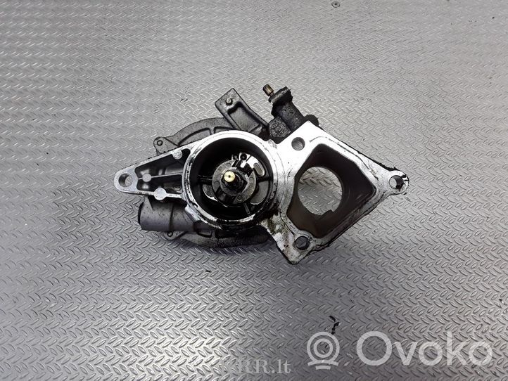 Ford Mondeo Mk III Pompe à vide 72245410C