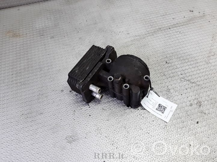 Ford Mondeo Mk III Supporto di montaggio del filtro dell’olio 