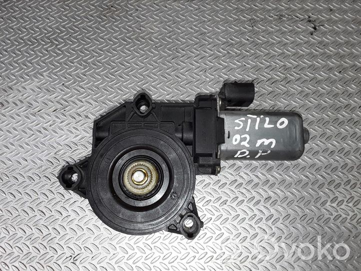 Fiat Stilo Front door window regulator motor D251450001601