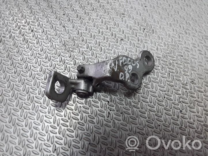 Ford Focus Cerniera superiore della portiera anteriore XS4AA22800