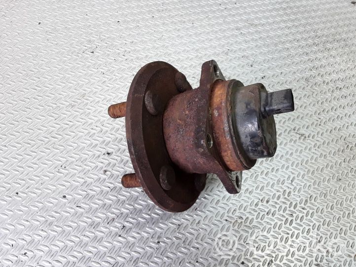 Toyota Avensis T250 Rear wheel bearing hub 