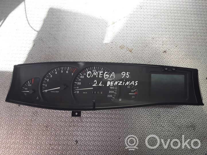 Opel Omega B1 Tachimetro (quadro strumenti) 90457947