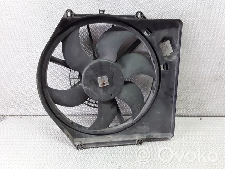 Renault Clio II Ventilatore di raffreddamento elettrico del radiatore 9020928