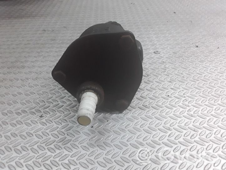 Audi A4 S4 B5 8D Unterdruckpumpe Vakuumpumpe 028207A