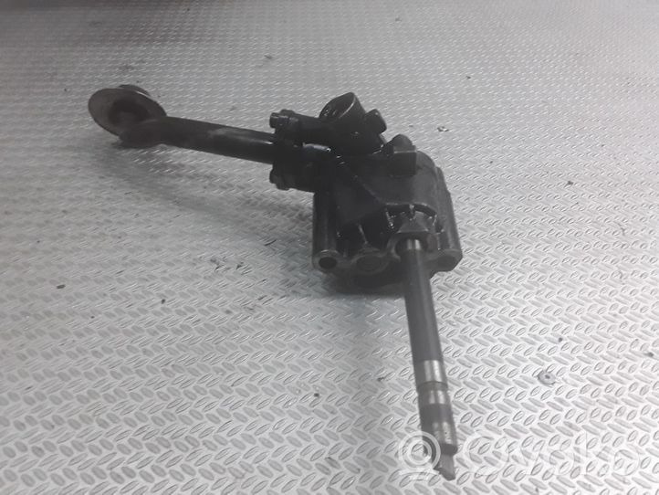 Audi A4 S4 B5 8D Oil pump 026115153A