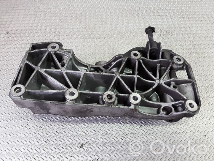 BMW 3 F30 F35 F31 Support de générateur / alternateur 850686305