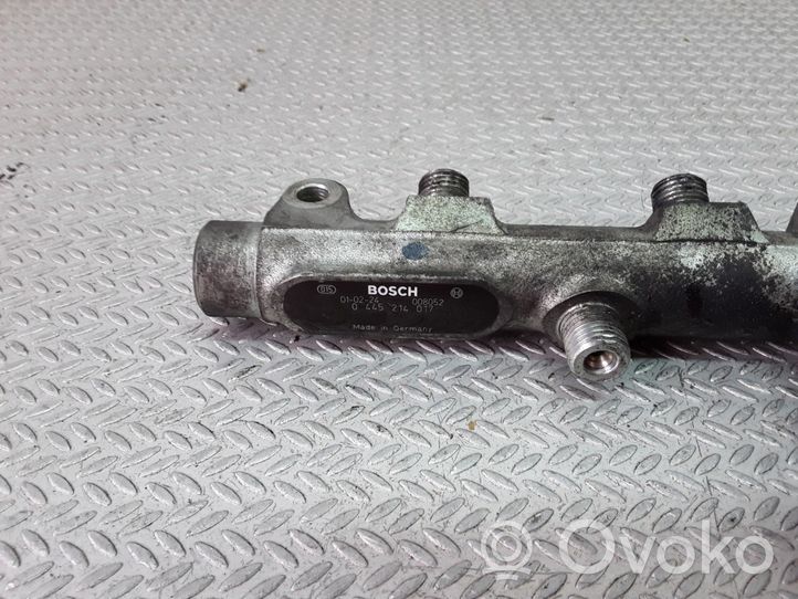 Peugeot 406 Tuyau de conduite principale de carburant 0445214017