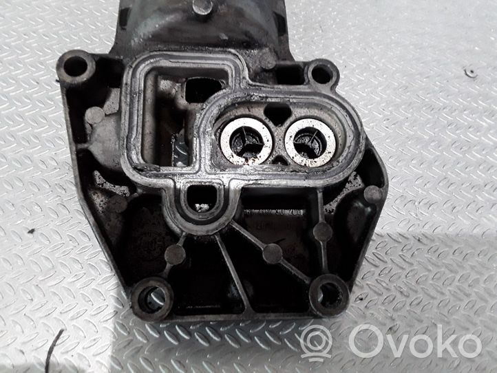 Opel Vectra B Mocowanie / uchwyt filtra oleju 6740230200
