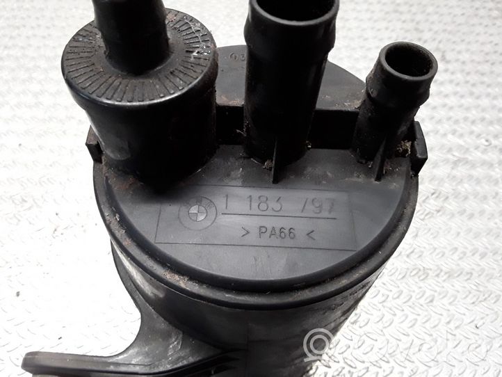 BMW 3 E46 Aktyvios anglies (degalų garų) filtras 1183797