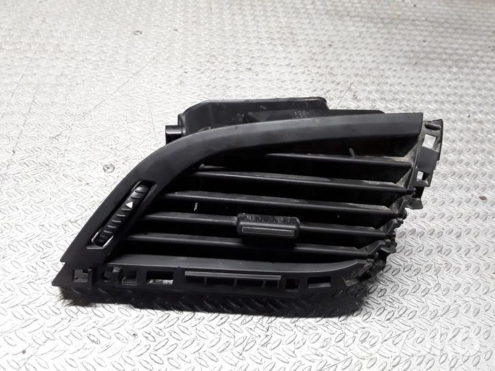 Peugeot 207 Copertura griglia di ventilazione laterale cruscotto 96724793ZD