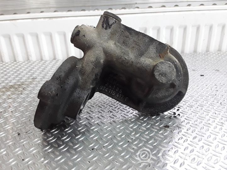 Volvo S70  V70  V70 XC Supporto di montaggio del filtro dell’olio 074115417