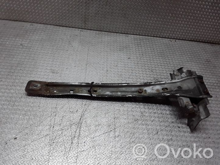 Mitsubishi Grandis Panel mocowania chłodnicy 