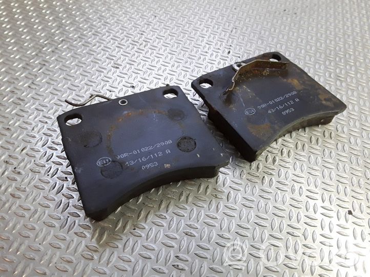 Volkswagen Transporter - Caravelle T4 Brake pads (front) 