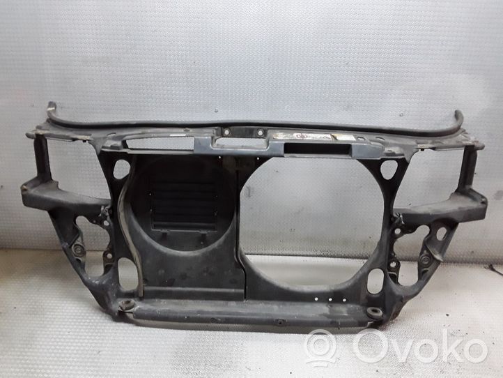 Audi A4 S4 B5 8D Radiatorių panelė (televizorius) 1852734000