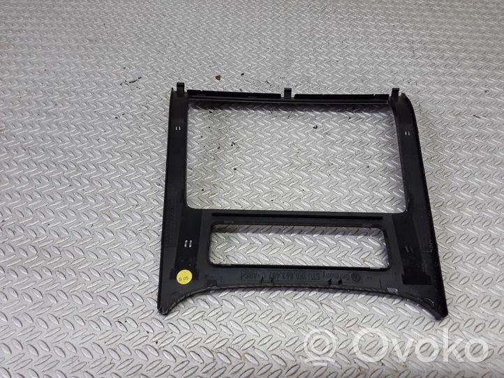 Volkswagen Golf V Altri elementi della console centrale (tunnel) 1K0863487C