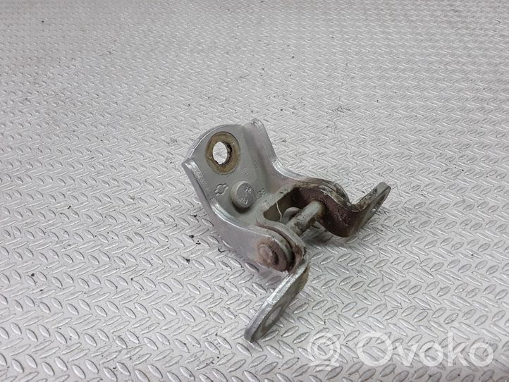 Nissan Note (E11) Rear door upper hinge 