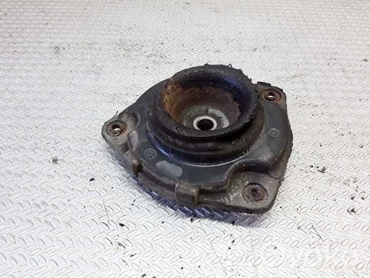 Nissan Note (E11) Coil spring mount 543219U00A
