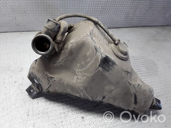 Audi A8 S8 D2 4D Tubo e bocchettone per riempimento serbatoio del carburante 4D0201301